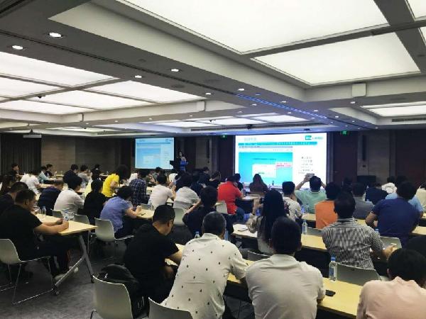 打造院內(nèi)全方位精益管理體系，助力龍華醫(yī)院通過JCI國際認(rèn)證