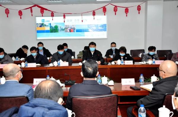 強采購、穩(wěn)保供，上海市副市長許昆林檢查市醫(yī)療物資備貨供應