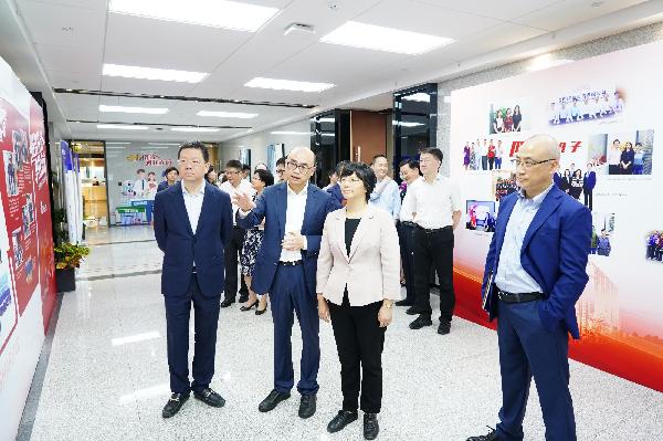 把為人民健康服務(wù)落在實干興企上！上藥控股深入學(xué)習(xí)宗明副市長調(diào)研講話精神